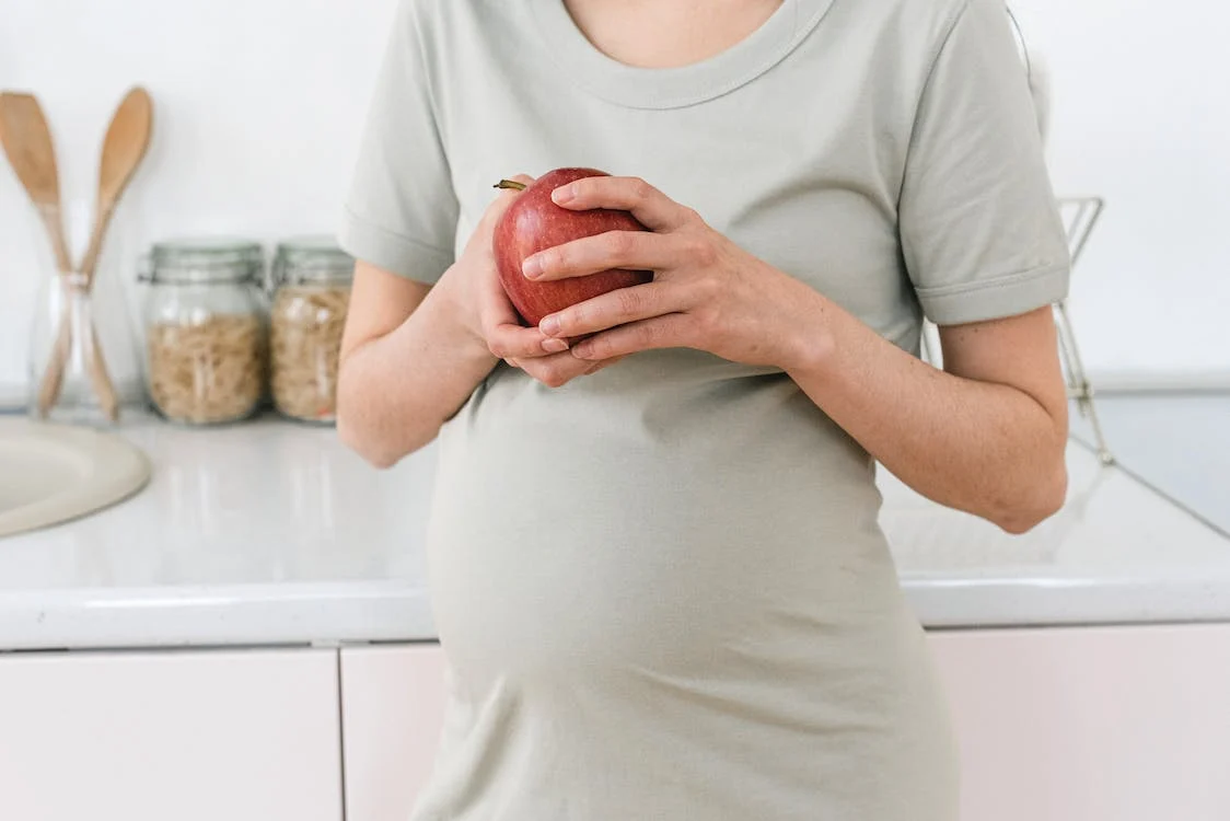 Как ухаживать за грудью во время беременности